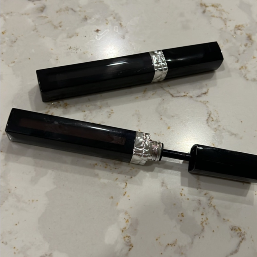 Gloss Dior Set of 2 Dior glosses #901 and 908- perfect for darker skin